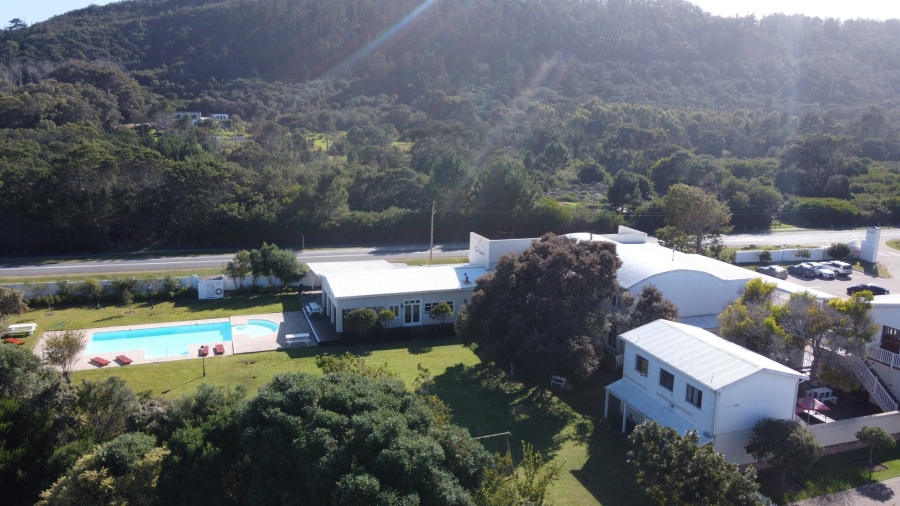 4 Bedroom Property for Sale in Keurboomstrand Western Cape